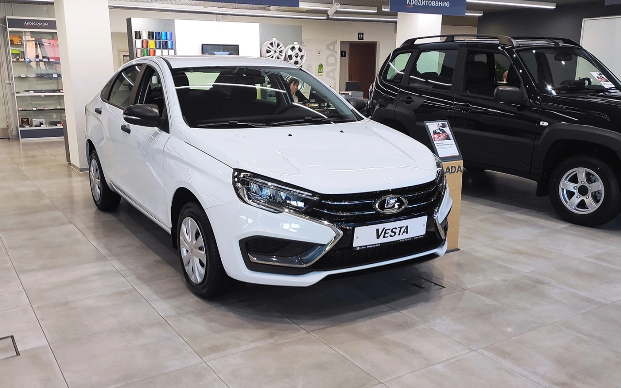 АвтоВАЗ запустил подписку на автомобили Lada.